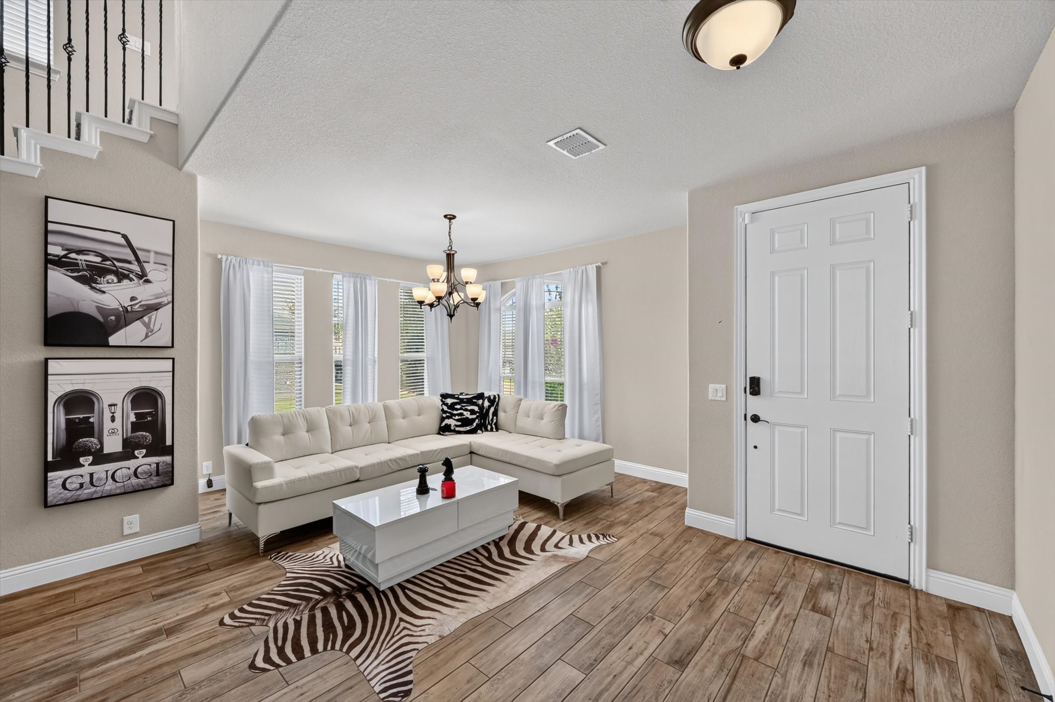 Residential in Glenn Heights 3