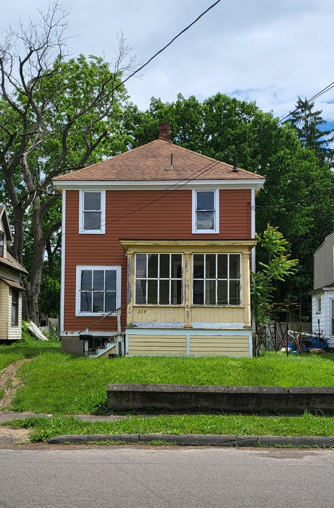 Brand St, Elmira, NY 14904