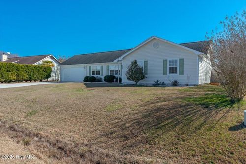 423 Dion Dr, Hubert, NC, 28539-4536 | Card Image