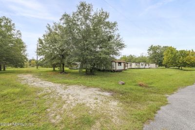 6751 Townsend Road, House other with 4 bedrooms, 2 bathrooms and null parking in Jacksonville FL | Image 3