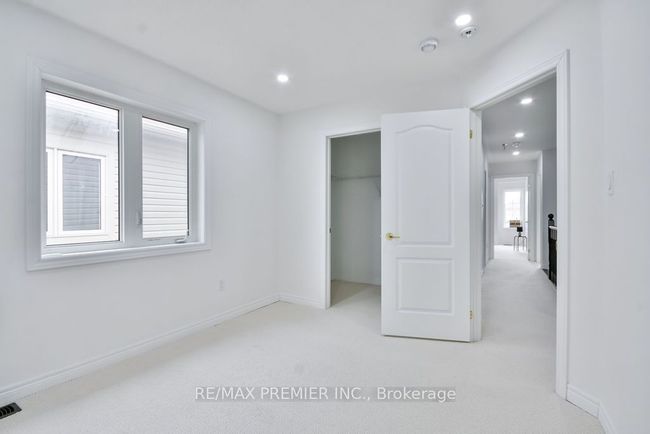 51 Sasco Way, House other with 4 bedrooms, 4 bathrooms and 4 parking in Angus ON | Image 35