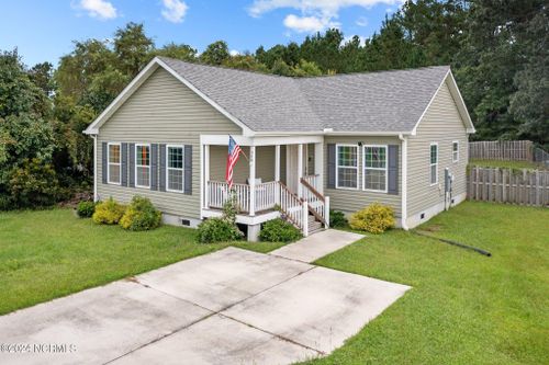 348 Palamino Trail, Jacksonville, NC, 28546 | Card Image