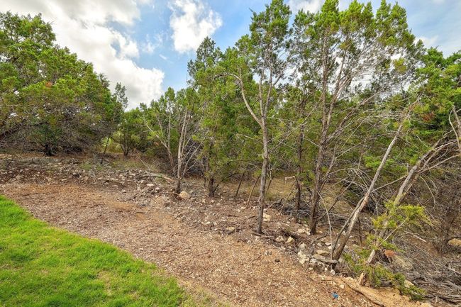 20809 Peacemaker Trl, House other with 3 bedrooms, 2 bathrooms and 4 parking in Lago Vista TX | Image 26