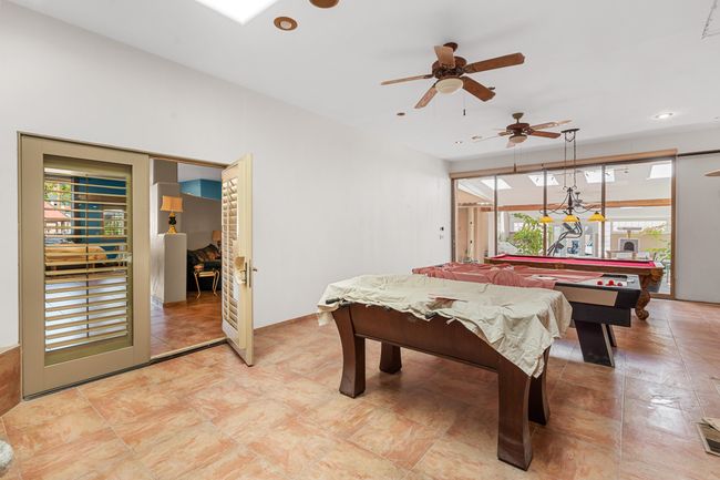 Game Room | Image 21