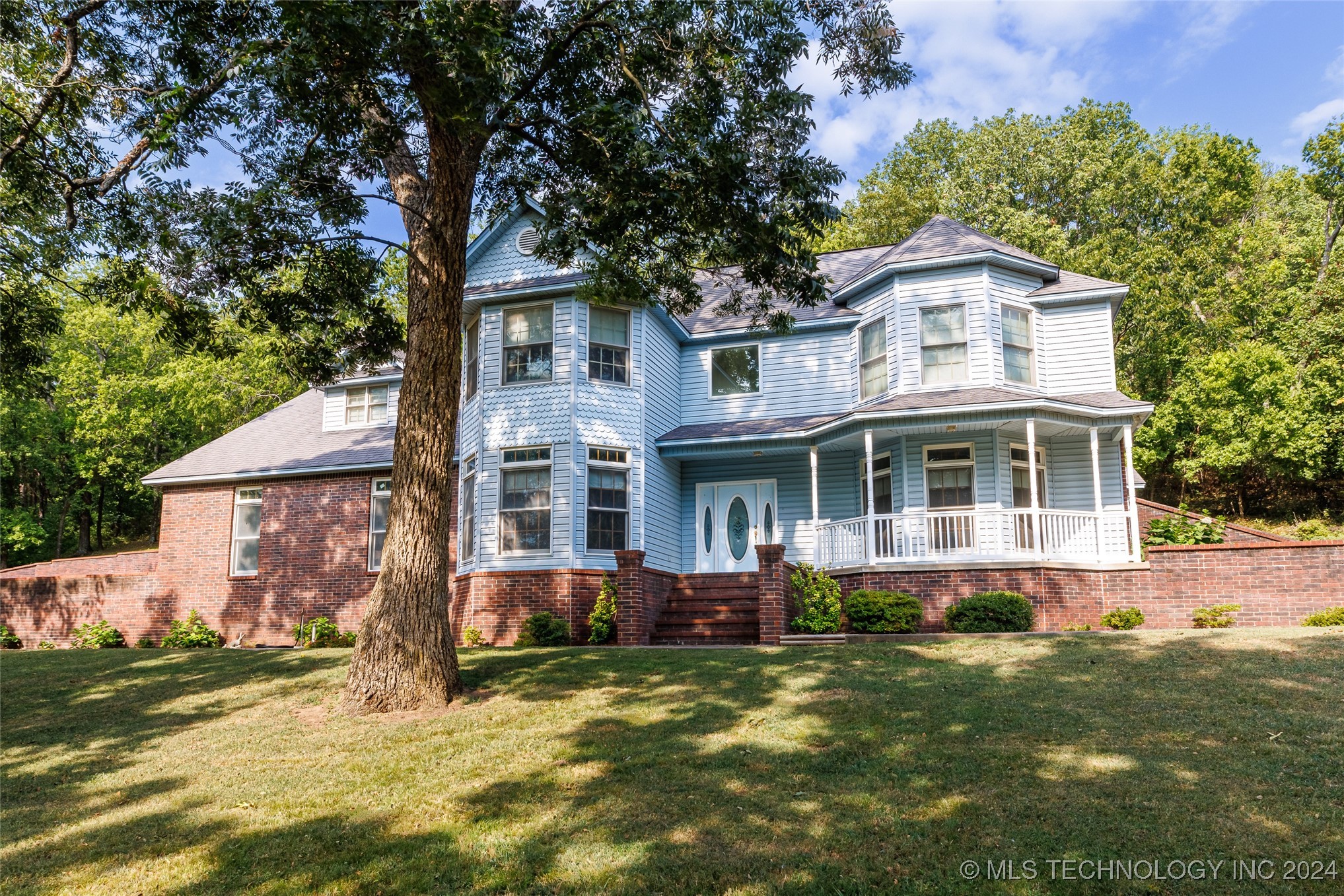 Robert Girten Rd, Chelsea, OK 74016