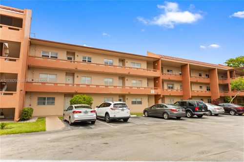 206-8846 W Mcnab Rd, Tamarac, FL, 33321-3618 | Card Image