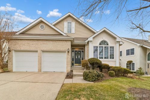 4 Trent Rd, Monroe, NJ, 08831-1974 | Card Image