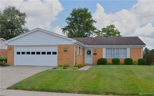 415 N Parkway Dr, Piqua, OH, 45356-4423 | Card Image