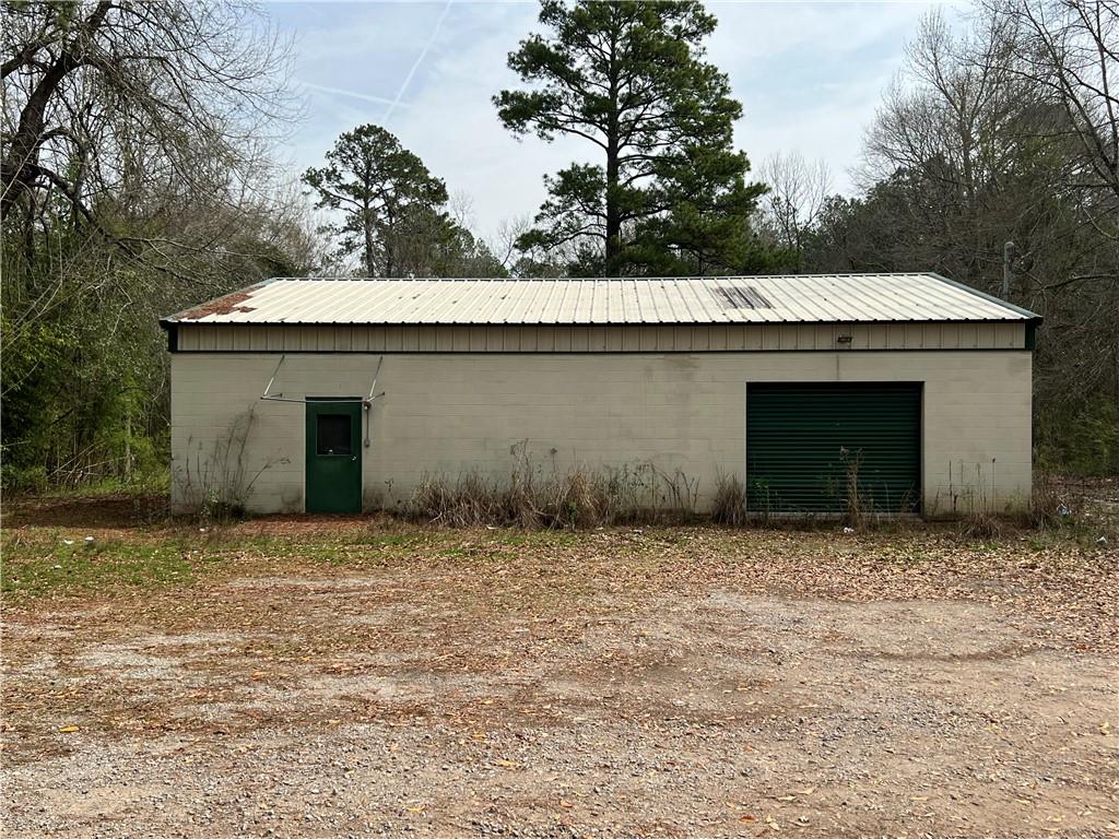 Commercial Lease in Pineville