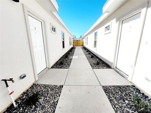 1415 Petri Dr, Weslaco, TX, 78599-1947 | Card Image