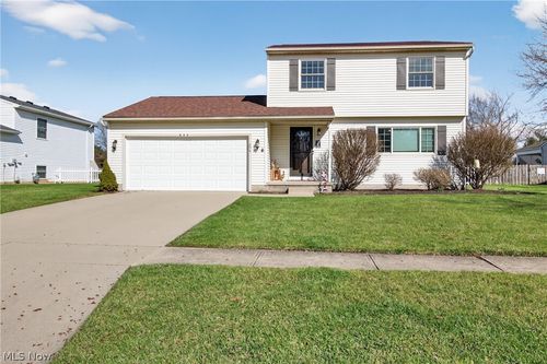 436 Bayberry Dr, Elyria, OH, 44035-8255 | Card Image