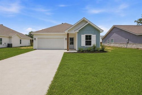 222 Jones Rd, Lake Charles, LA, 70611-5437 | Card Image