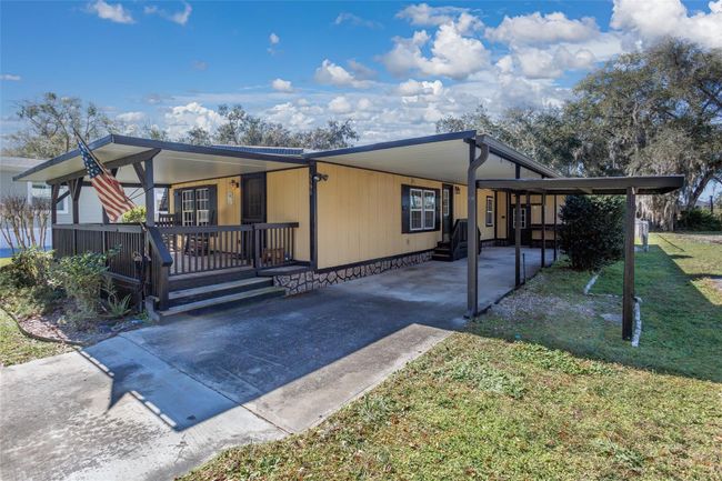 5598 Hancock Drive, House other with 2 bedrooms, 2 bathrooms and null parking in Wildwood FL | Image 2