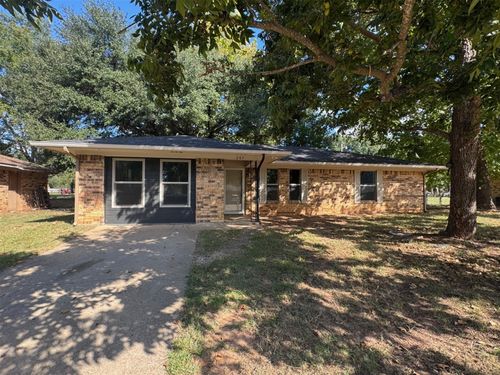 207 Westview St, Palestine, TX, 75803-6731 | Card Image