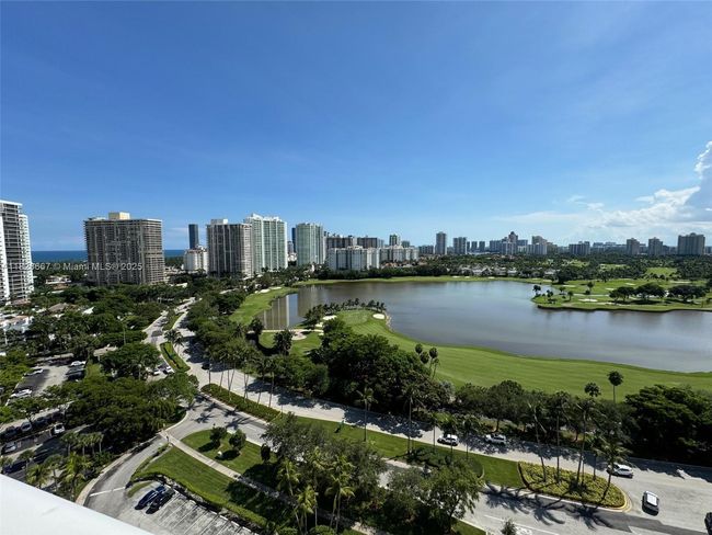 APT-1906 - 3675 N Country Club Dr, Condo with 2 bedrooms, 2 bathrooms and null parking in Aventura FL | Image 75