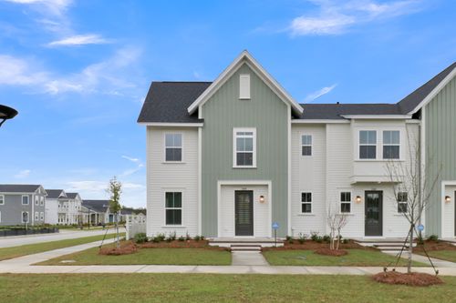 268 Symphony Ave, Summerville, SC, 29486-5445 | Card Image