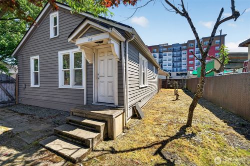 110 Lincoln Ave, Kent, WA, 98032-4412 | Card Image