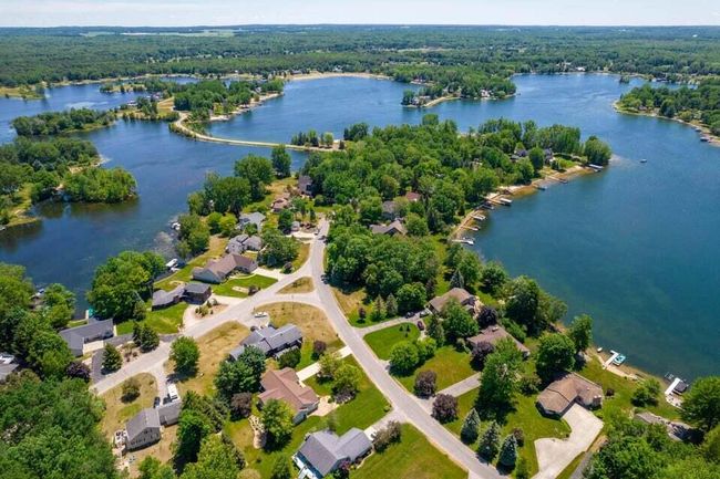 11290 Alpine Rd, House other with 4 bedrooms, 2 bathrooms and null parking in Canadian Lakes MI | Image 31