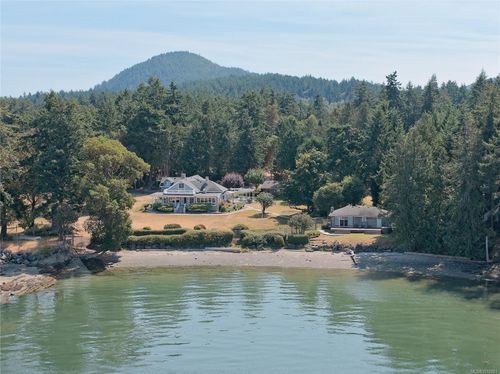101 Church Bay Rd, Saturna Island, BC, V0N2Y0 | Card Image