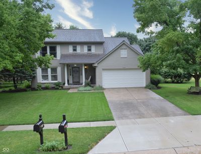 1621 Waterford Drive, House other with 4 bedrooms, 2 bathrooms and null parking in Zionsville IN | Image 2