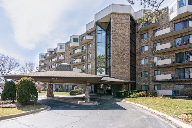 UNIT-107 - 1243 E Baldwin Ln, Home with 3 bedrooms, 2 bathrooms and 2 parking in PALATINE IL | Image 27