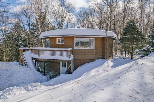 141 Upper Xrd, Ludlow, VT, 05149-9690 | Card Image