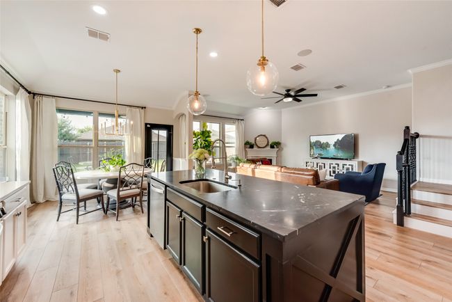 11701 Parade Dr, House other with 4 bedrooms, 4 bathrooms and null parking in Frisco TX | Image 12