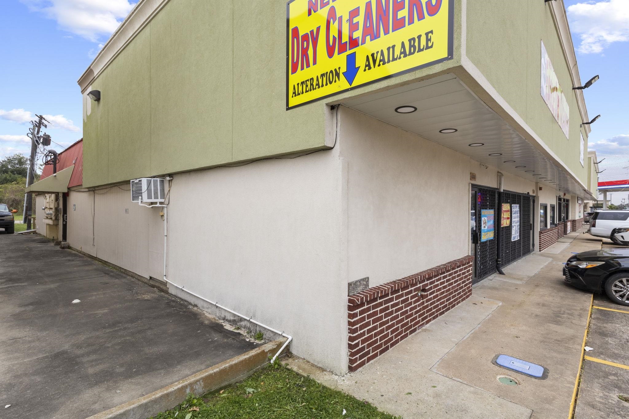 Commercial Sale in Orange 5