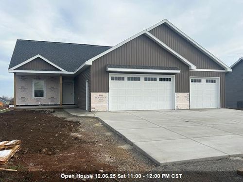 8388 St Norbert Drive, CLAYTON, WI, 54956 | Card Image