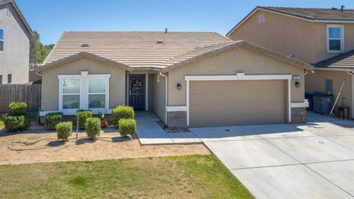 4367 W Saginaw Way, Fresno, CA, 93722-4851 | Card Image