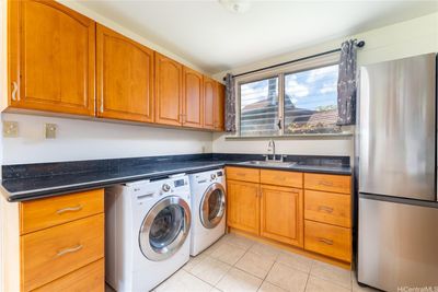 16 - 4225 Keanu Street, Home with 2 bedrooms, 2 bathrooms and 1 parking in Honolulu HI | Image 1