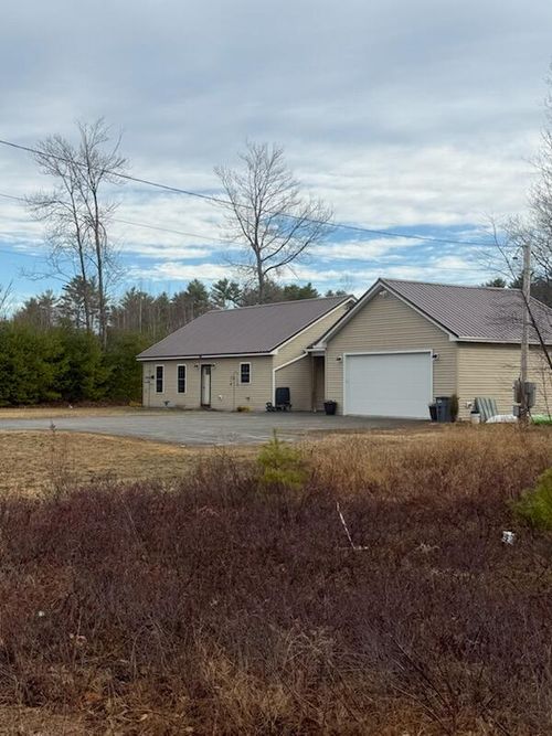 7 Silver Way, Oxford, ME, 04270 | Card Image