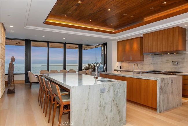 17 Strand Beach Dr, House other with 5 bedrooms, 6 bathrooms and 3 parking in Dana Point CA | Image 8