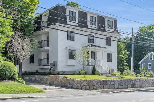 102-50 Main Street, Pepperell, MA, 01463 | Card Image