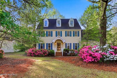 154 S Marion Dr, Goldsboro, NC, 27534-7621 | Card Image