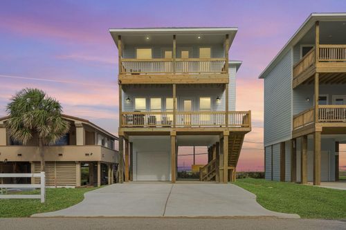 17418 Bristow Dr, Galveston, TX, 77554-8668 | Card Image