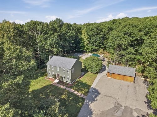 10 Flaxfield Rd, Dudley, MA, 01571-3375 | Card Image