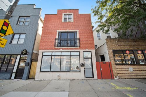 4351 N Western Ave, CHICAGO, IL, 60618-2226 | Card Image