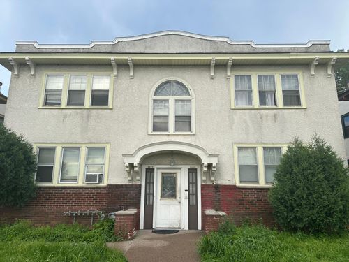 3923 Chicago Ave, Minneapolis, MN, 55407-5655 | Card Image