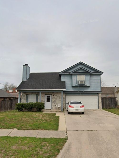 2605 Armadillo Dr, Killeen, TX, 76549-3458 | Card Image