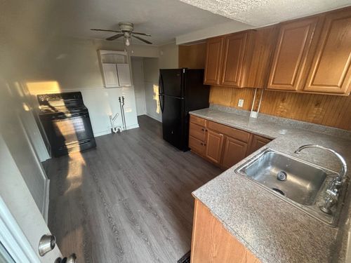 25 Ridgeway Ave, Sanford, ME, 04073-3852 | Card Image