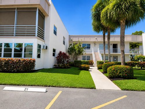 i-415 Normandy I, Delray Beach, FL, 33484-4877 | Card Image