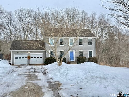 12 Cove Brook Ln, Uncasville, CT, 06382-1047 | Card Image