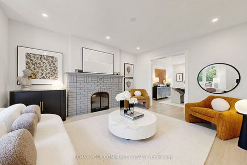 351 Fairlawn Ave, Toronto, ON, M5M1T5 | Card Image