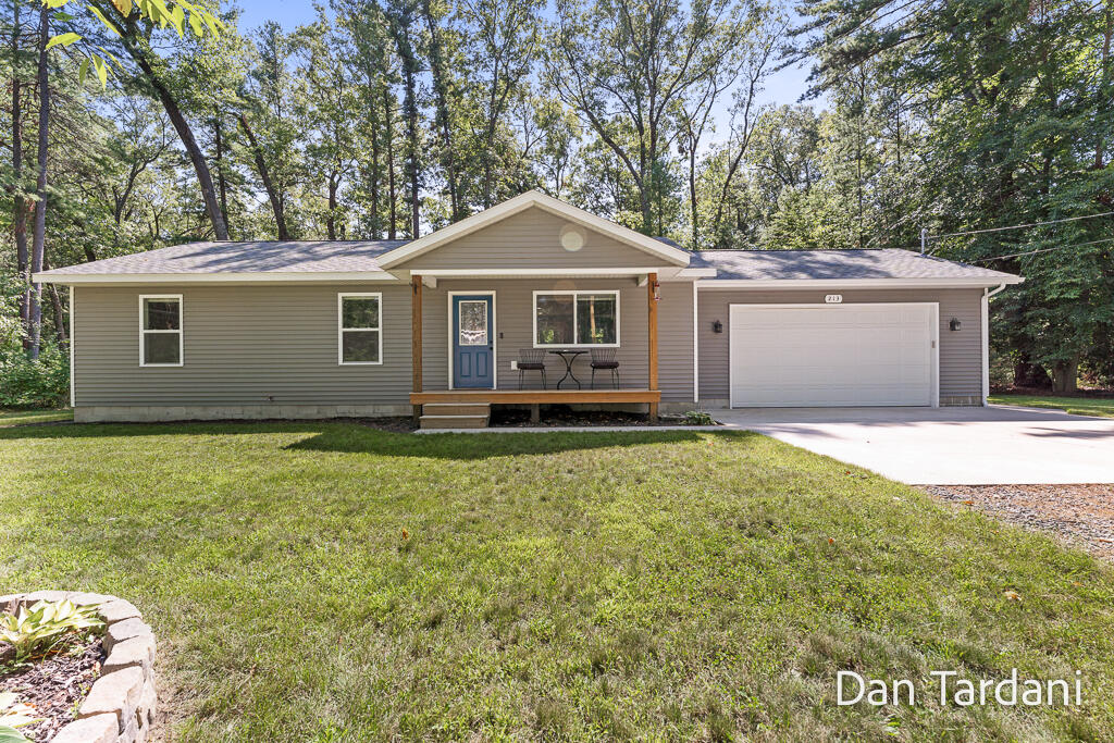 Daniels Rd, Twin Lake, MI 49457