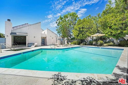 8b-21333 Lassen St, Chatsworth, CA, 91311 | Card Image