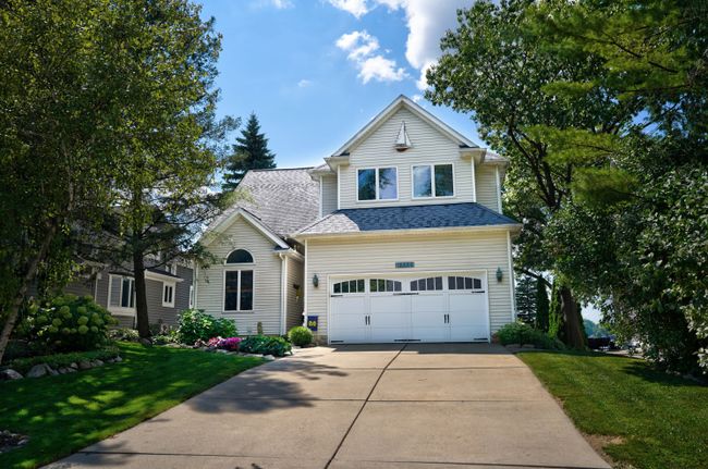 12224 Mantawauka Dr, House other with 4 bedrooms, 4 bathrooms and null parking in Fenton MI | Image 5