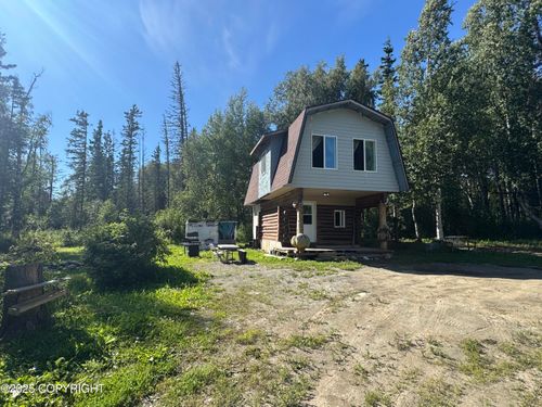 7060 Mckenzie Dr, Palmer, AK, 99645-7804 | Card Image