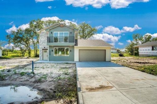 235 S Arbor Valley Way, Valley Center, KS, 67147-1102 | Card Image