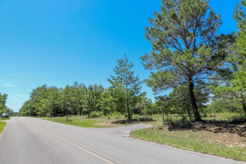 1252 Trout Dr, Defuniak Springs, FL, 32433-6873 | Card Image